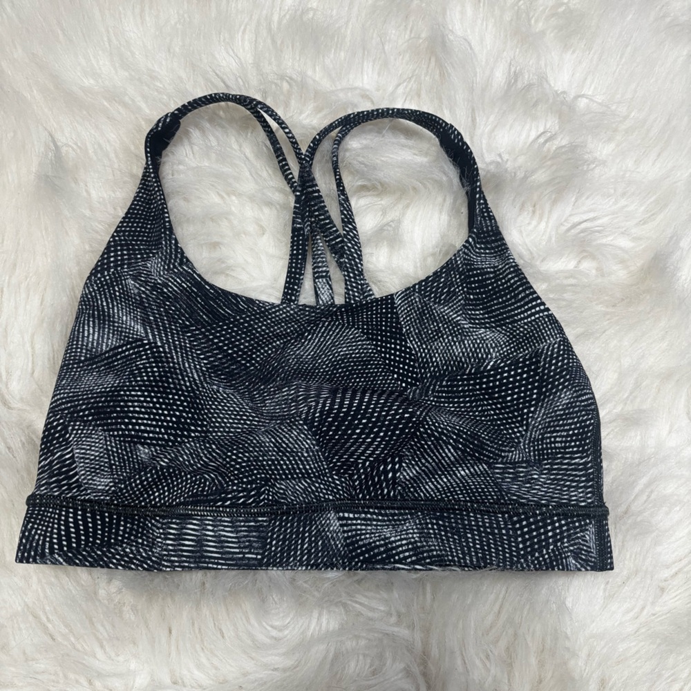 Lululemon Energy Bra in Black and White Print size 6